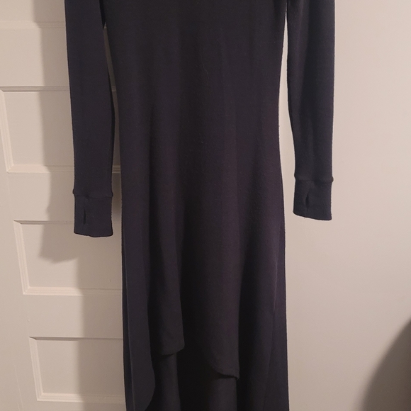 Wool dress - Picture 1 of 5